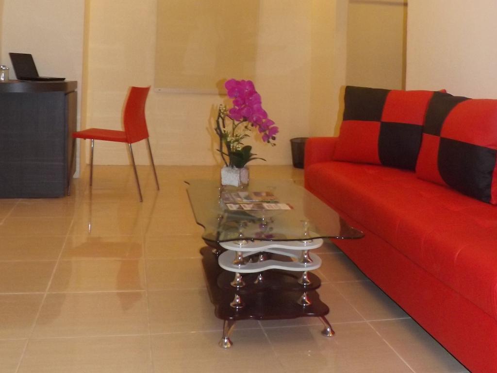 Quin Centro Hotel Palembang Esterno foto